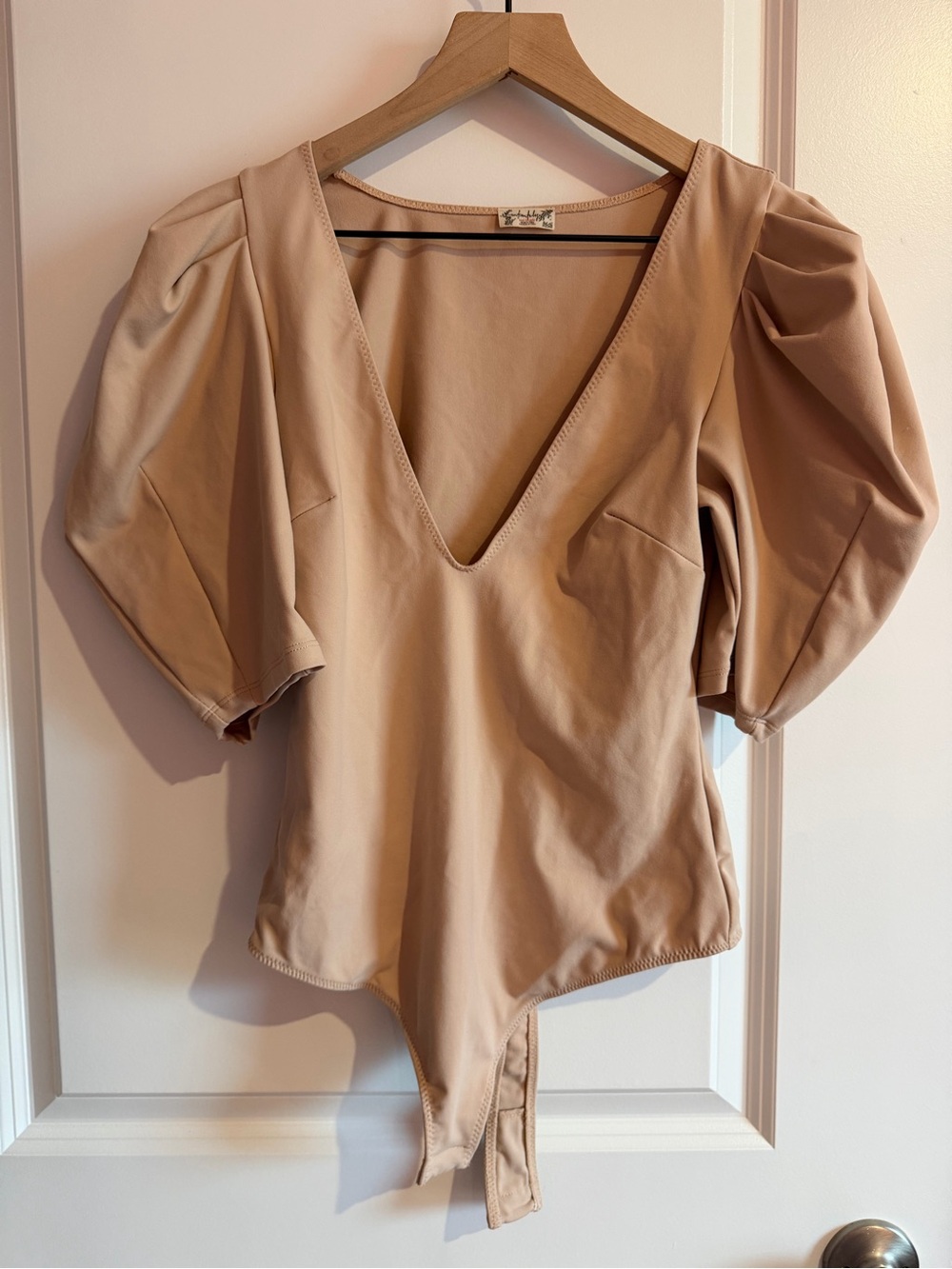 Free People Beige Puff Sleeve V-Neck Bodysuit